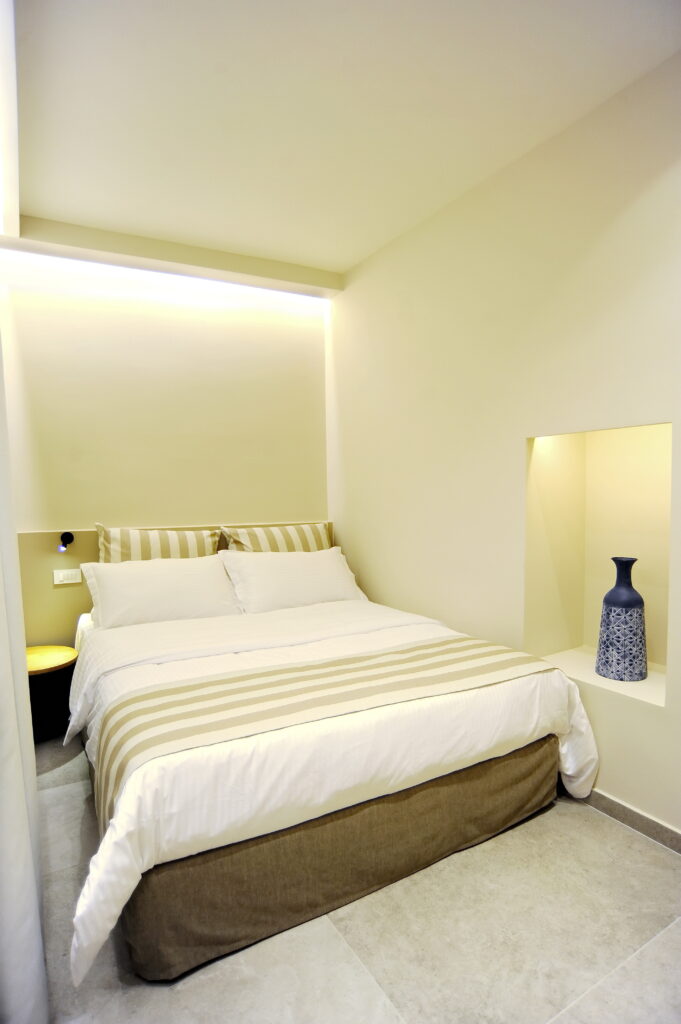 De Mar Suites