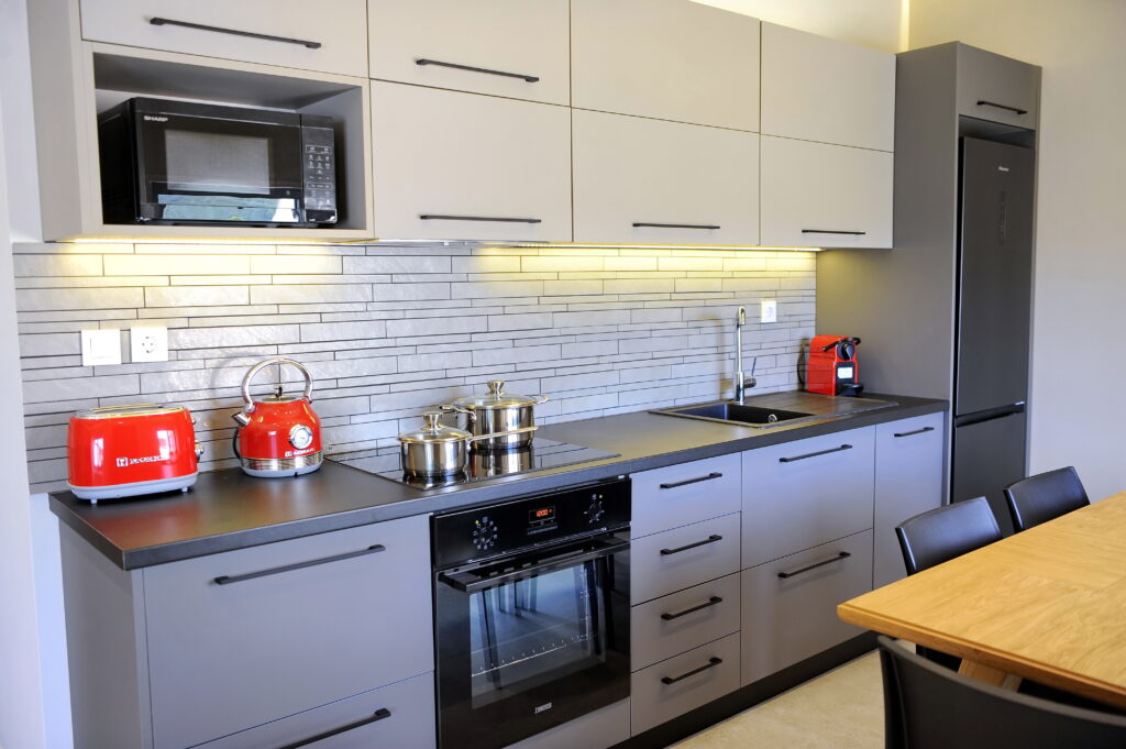 De Mar Suites